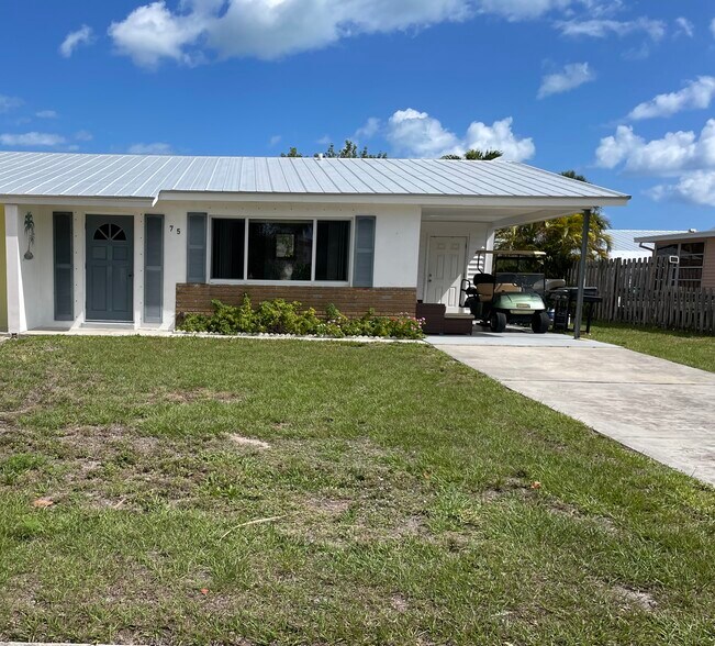 Building Photo - 75 S Las Olas Dr