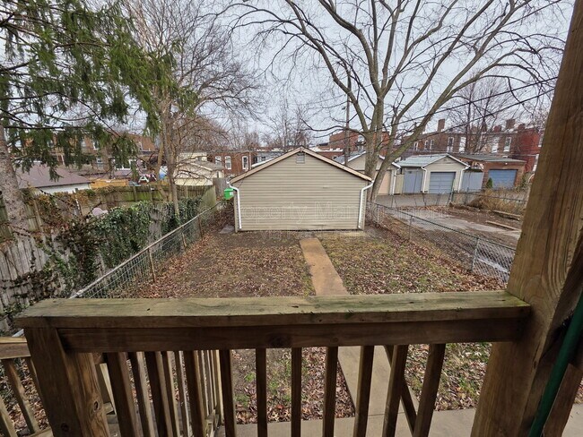 Building Photo - 2920 Virginia Ave