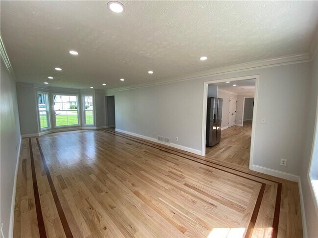 Building Photo - 1855 Big Haynes Ct SW