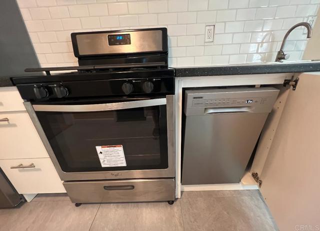 Building Photo - 2641 A St