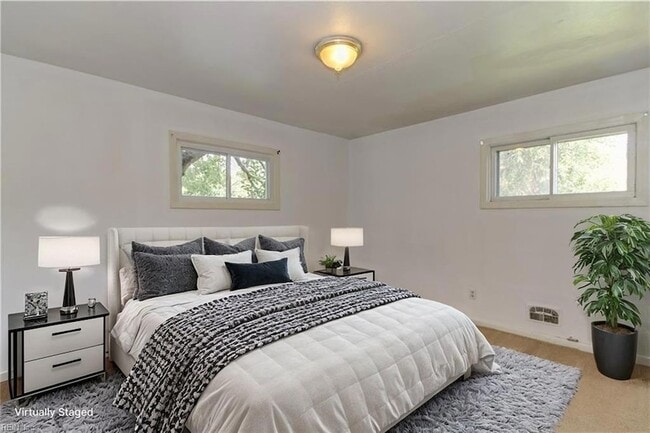 Building Photo - 1316 Gabriel Dr