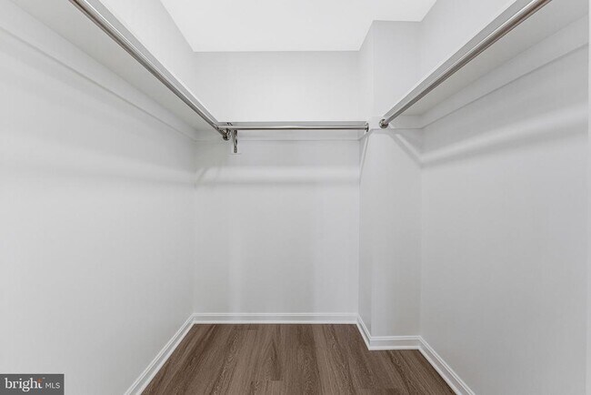 Building Photo - 7730 Falstaff Rd
