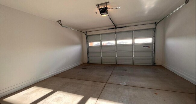 Building Photo - 25361 N 144th Dr