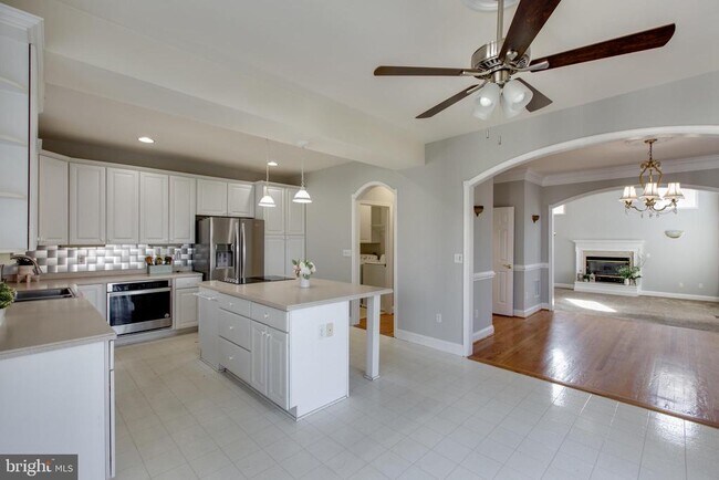 Building Photo - 2106 Beckett Way