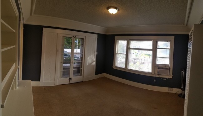 Living Room - 3811 E 10th St