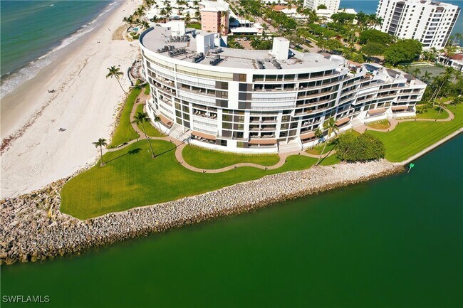 Building Photo - 2316 Gulf Shore Blvd N