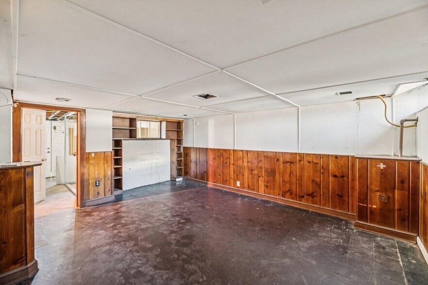 Building Photo - 2521 Benning Rd NE