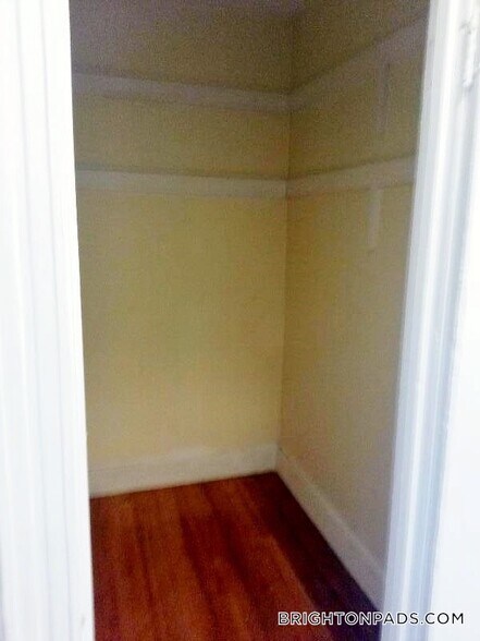 Building Photo - 1615 Commonwealth Ave