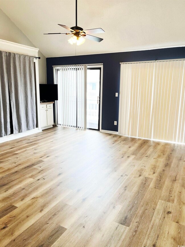 Building Photo - 3700 Golf Colony Ln