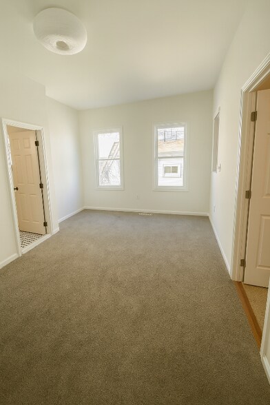 Building Photo - 811 Gorsuch Ave