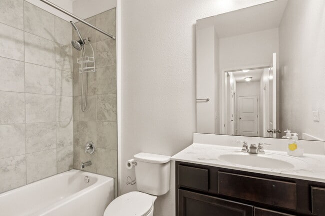 Building Photo - 95126 Gladiolus Pl