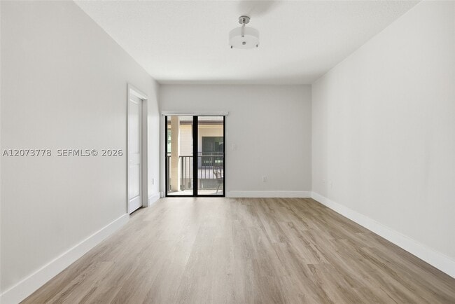 Building Photo - 4426 NW 83rd Pkwy