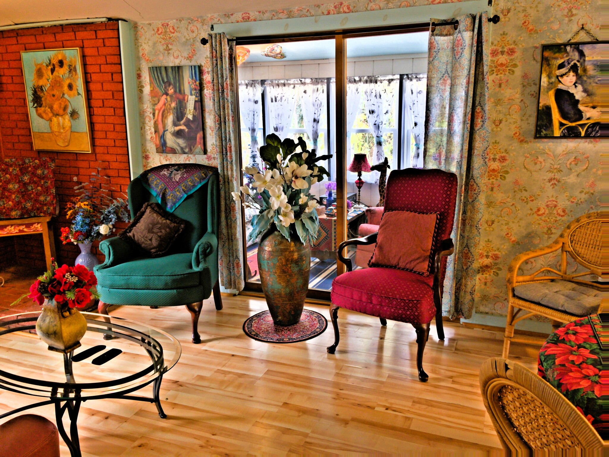 Living room - 111 Causeway Rd