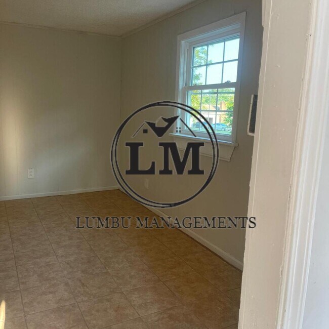 Building Photo - 2649 William Allen Rd