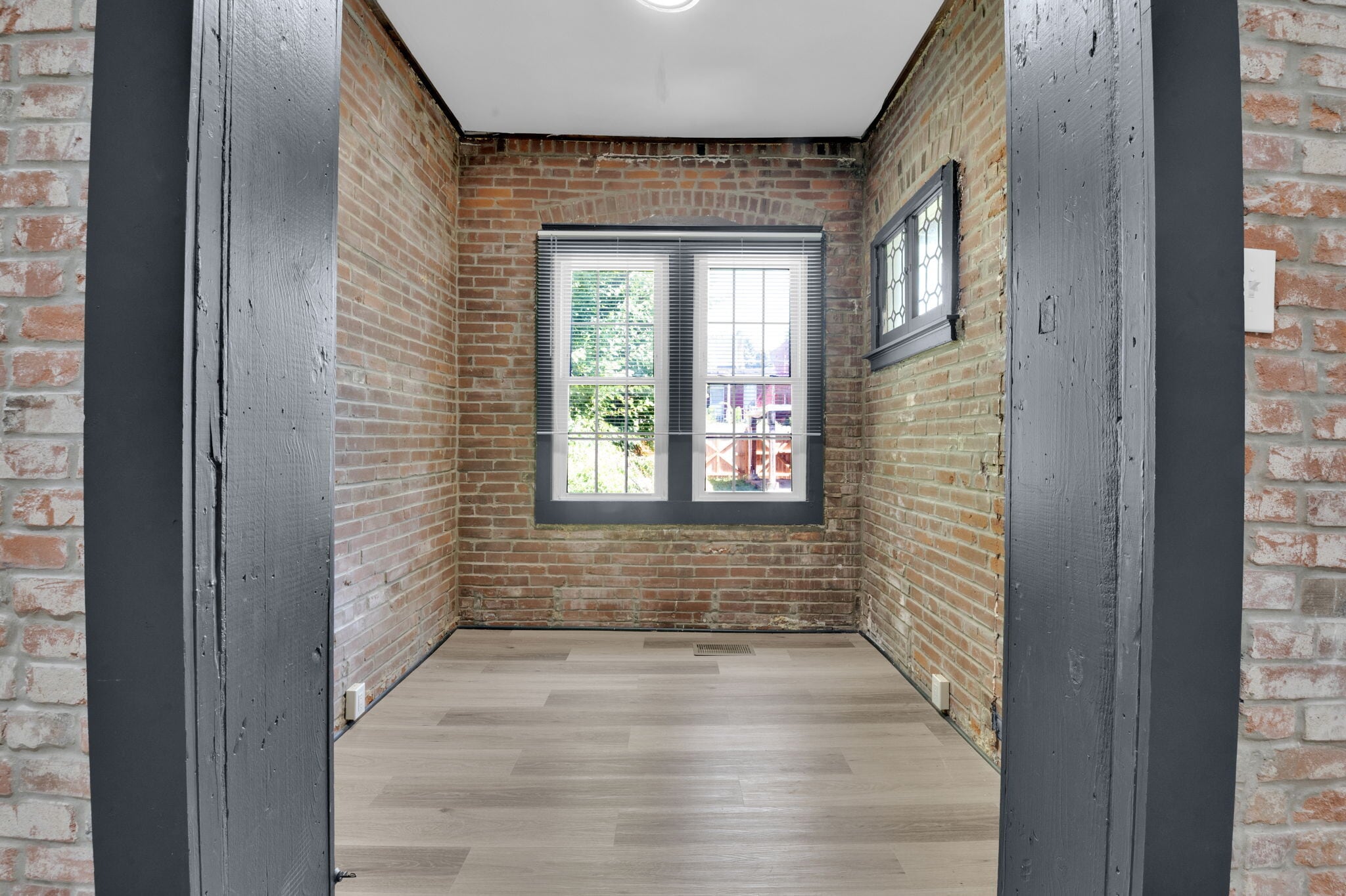 Building Photo - 3608 Nebraska Ave