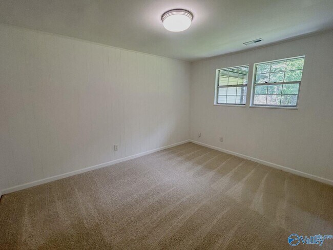 Building Photo - 4001 Neely Cir