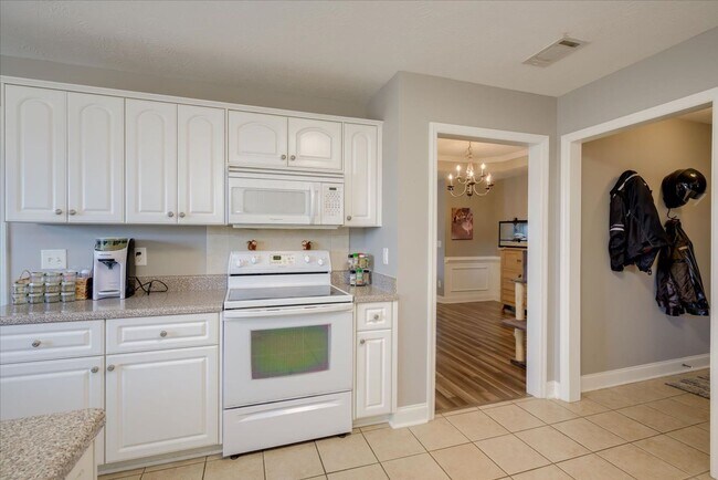 Building Photo - 4516 Logans Way