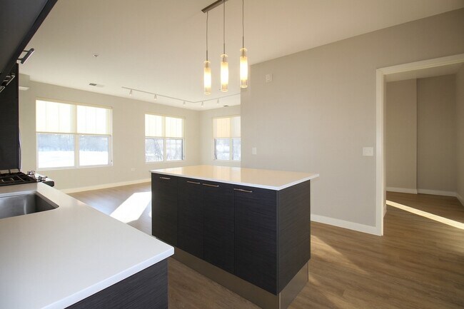 Building Photo - 229 Park Ave