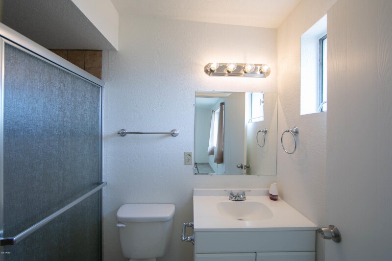 Building Photo - 410 3rd St