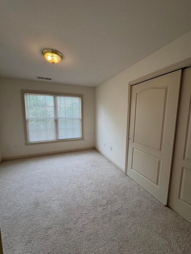 Building Photo - 3273 Marston Pl