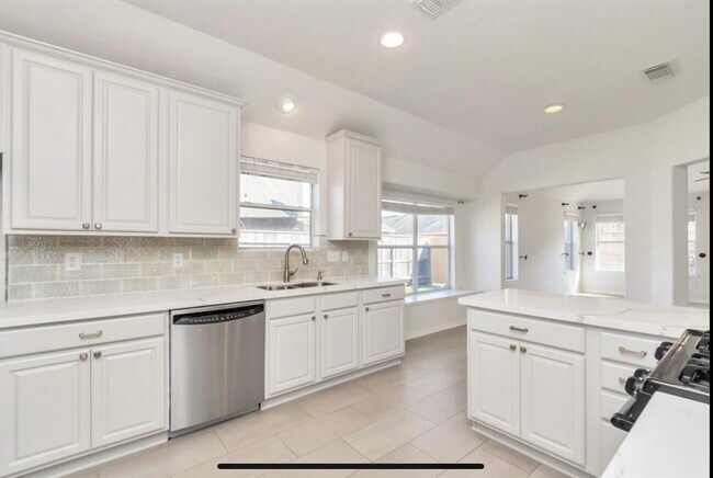 Building Photo - 20911 Sage Laurel Ln