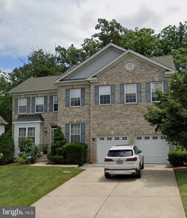 Building Photo - 9615 Huxley Dr
