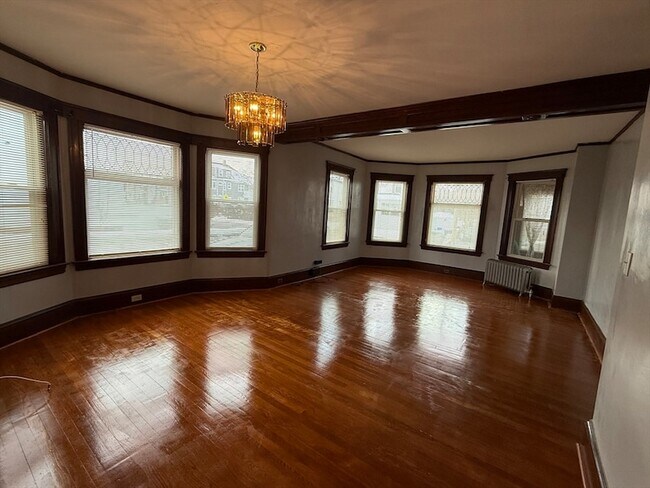 Building Photo - 29 Brown St