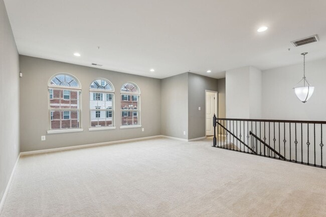Building Photo - 6425 Alan Linton Blvd E