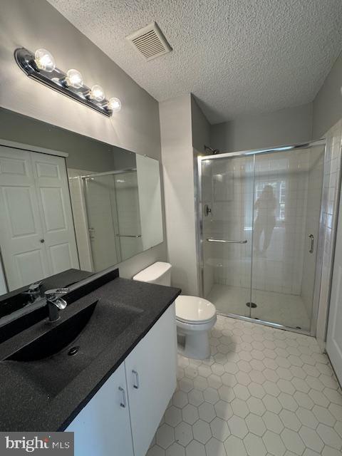 Building Photo - 27 Mendrey Ct