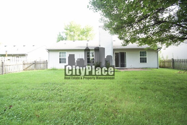 Building Photo - 525 E Pine Ridge Dr