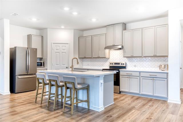 Building Photo - 2513 Wayne Ave