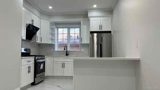 Building Photo - 35-20 215th Pl