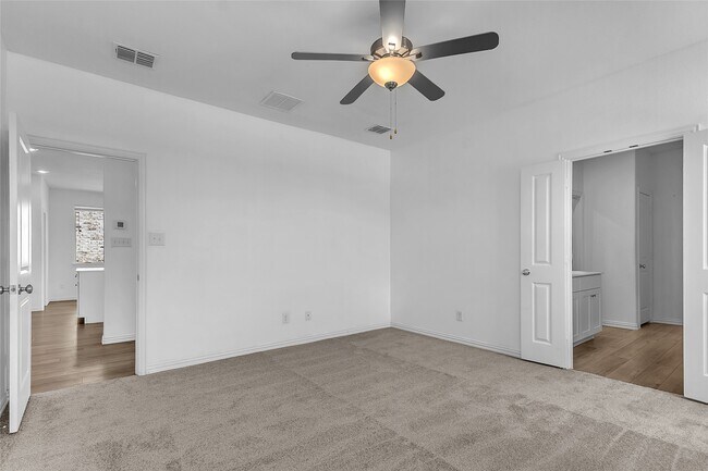Building Photo - 1550 Gentle Night Dr