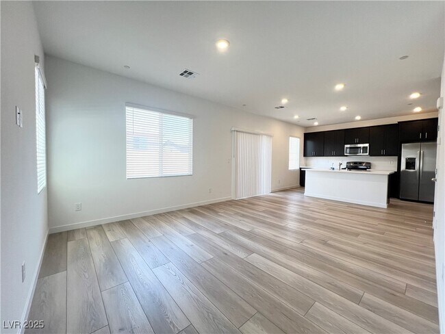 Building Photo - 108 Brielle Beacon Ln