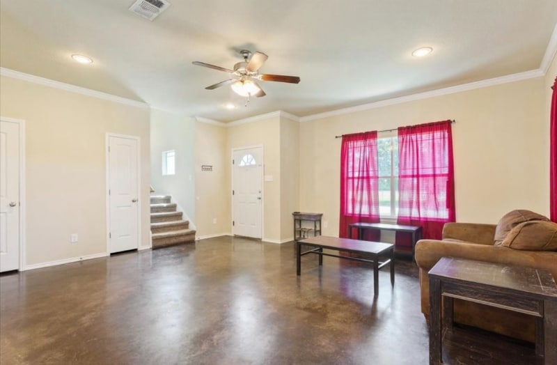 Building Photo - 331 French Ave