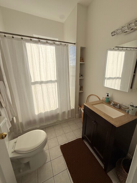 Building Photo - 1189 Commonwealth Ave