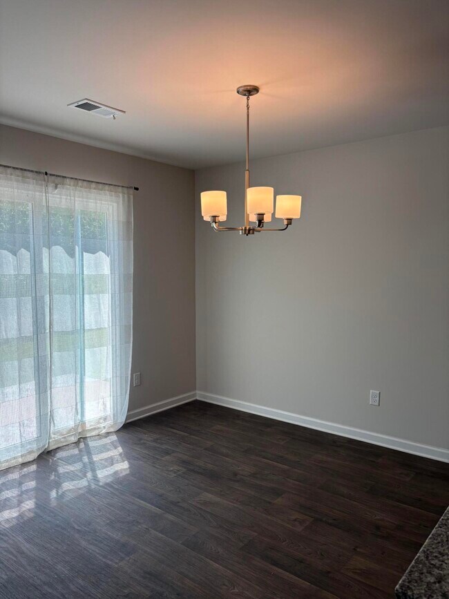 Building Photo - 1848 Lacebark Dr