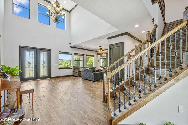 Building Photo - 6725 S Tropical Trail