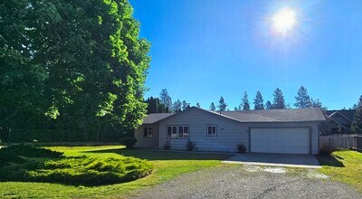 Building Photo - Single Level Home in Hayden