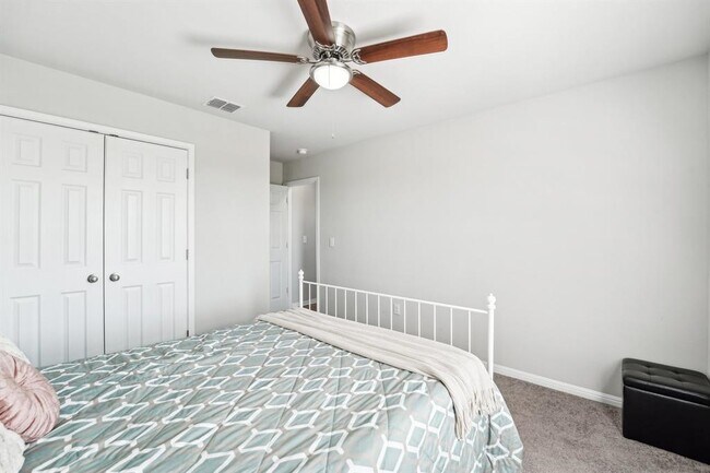 Building Photo - 5303 Marsh Ln