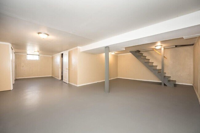 Building Photo - 10546 Anson Dr