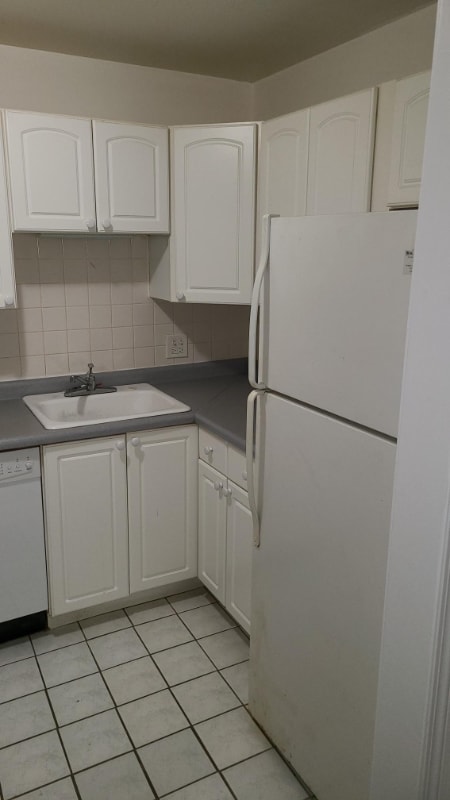 Building Photo - 1460 Fairlane Dr