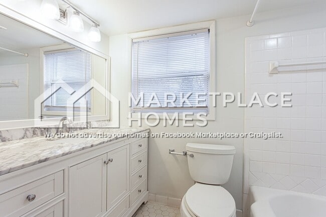 Building Photo - 2795 Pendant Pl