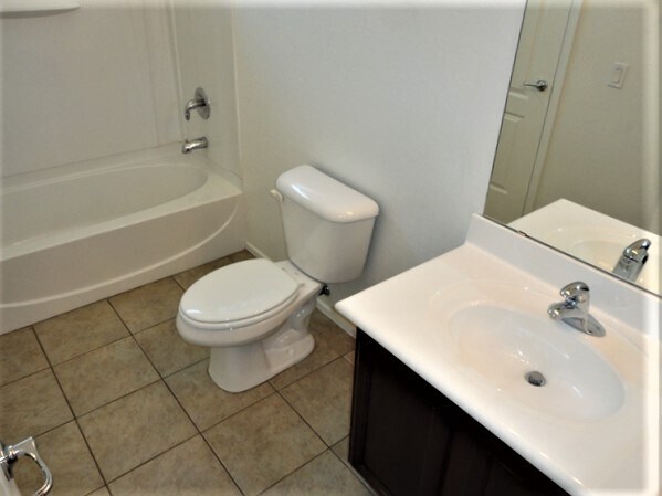 Building Photo - 3787 E Flower Ct