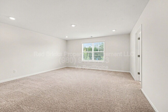 Building Photo - 4178 Steel Wy