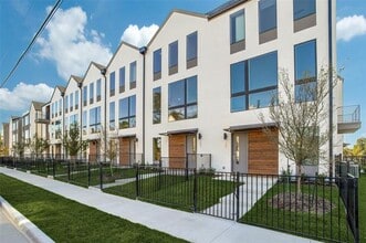 Building Photo - 2128 Ashby St