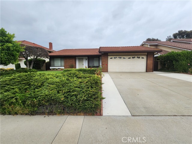 Primary Photo - 2390 Mountain Brook Dr