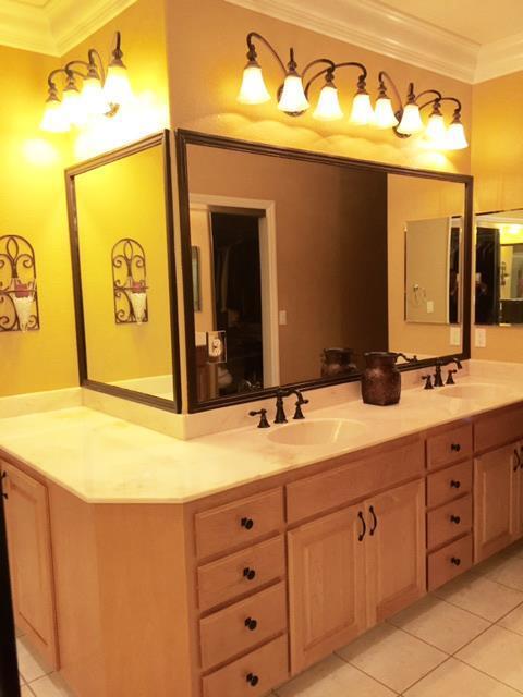 MBR Bath - 3287 Ruffino Ln