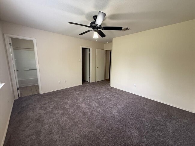 Building Photo - 224 Jim Miller Dr