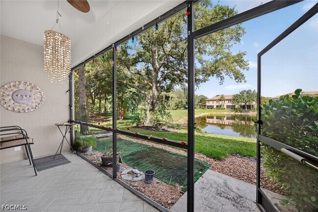 Building Photo - 3241 Cottonwood Bend